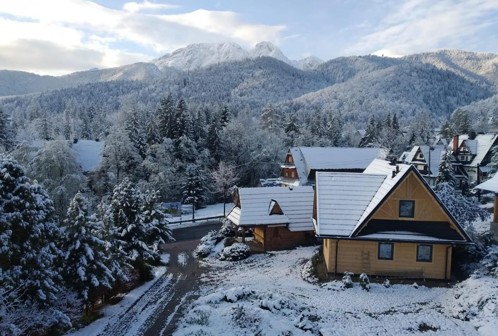 Alpstuga Tatry U Tatara Villa Zakopane